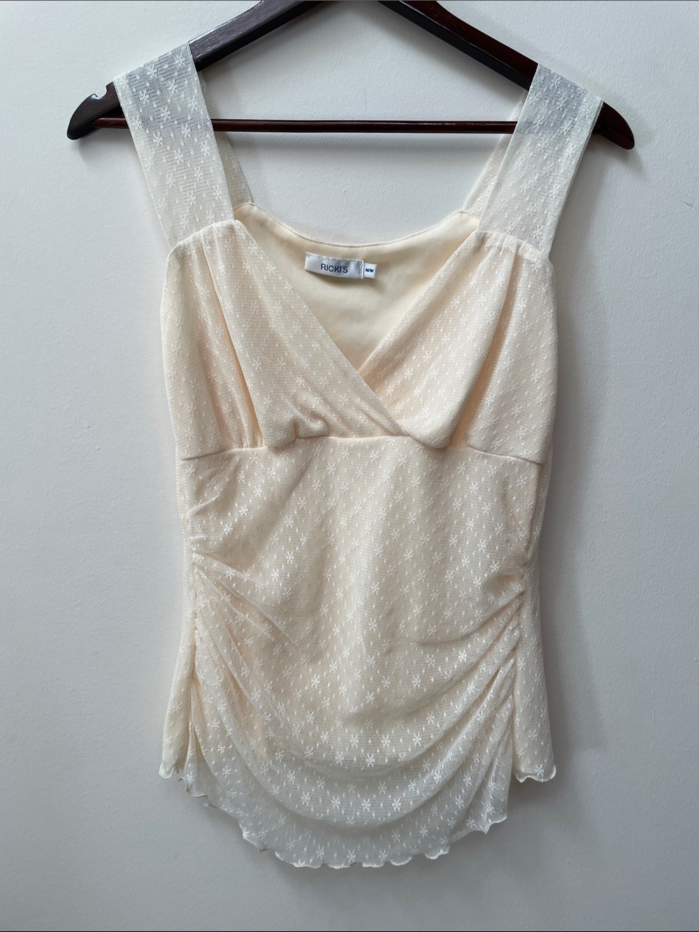 Vintage 2000s Pale Yellow Lace-Overlay V-Neck Ruched Camisole Y2K Ricki’s